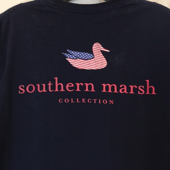 Southern Marsh Other - Southern Marsh American Flag Duck Navy Pocket T Shirt Size M EUC